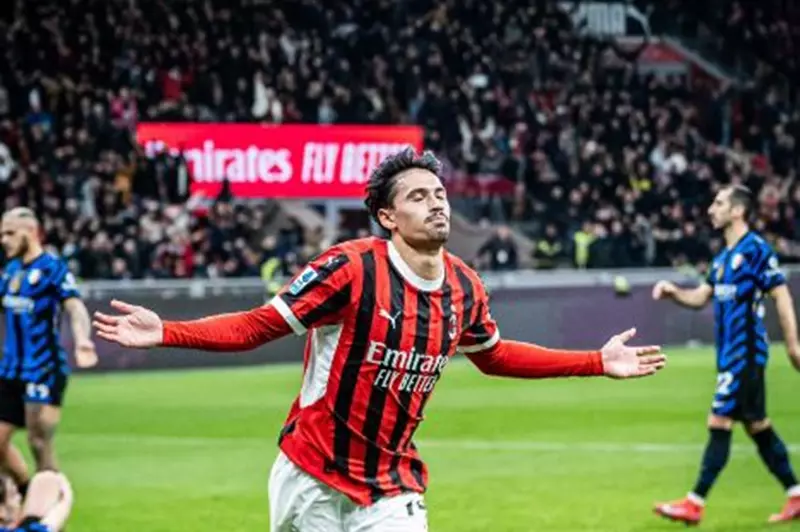 ريندرز يعلن عن سفره إلى مانشستر سيتي لإجراء الفحص الطبي