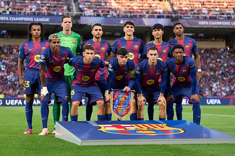 تشكيل برشلونة ضد ريال مدريد.. عودة فيران توريس