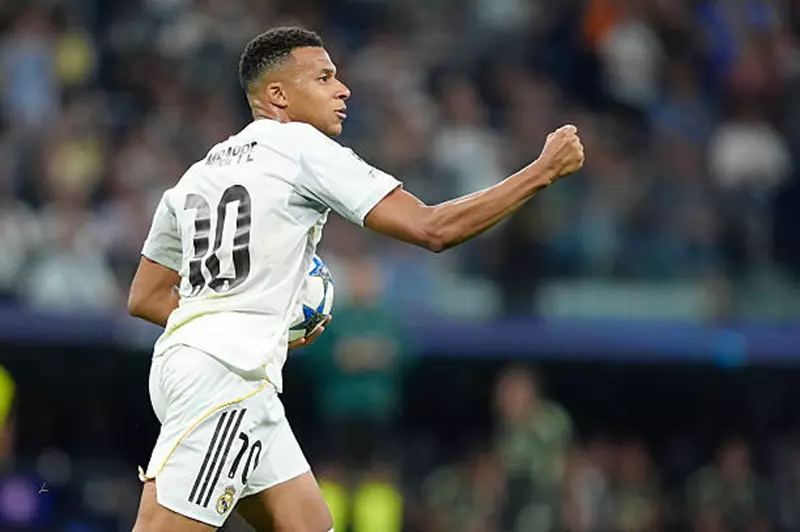 مبابي يستعد لكتابة رقم قياسي جديد في دوري أبطال أوروبا